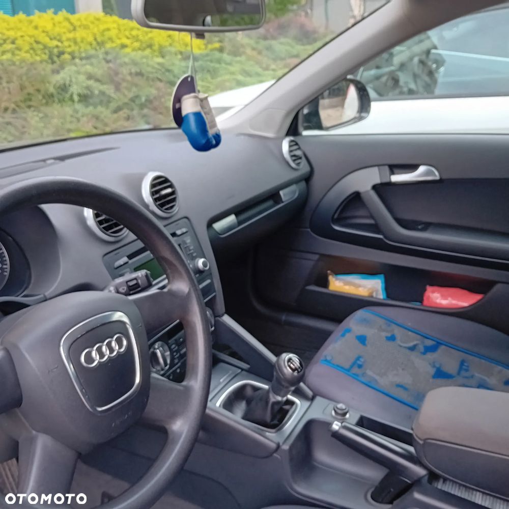 Audi A3 3-drzwiowe 1.6 TDI 99g DPF - 4