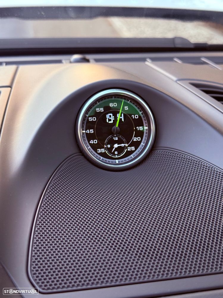 Porsche Cayenne — fotografia 18