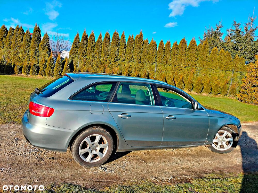 Audi A4 Avant - 17