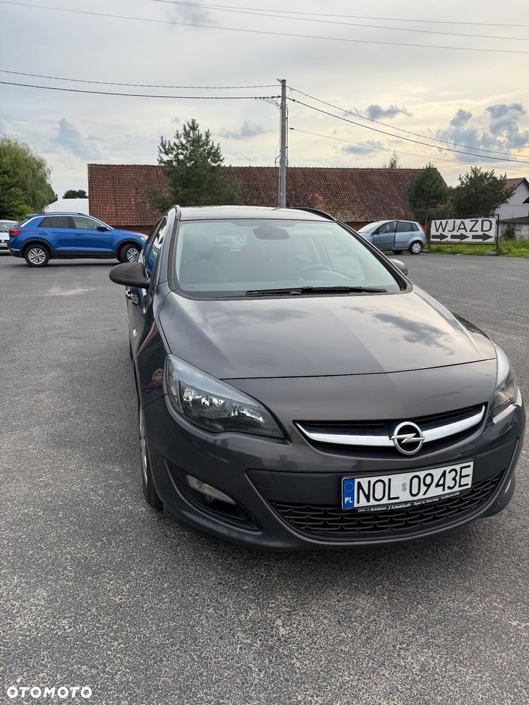 Opel Astra 1.4 T Enjoy - 2