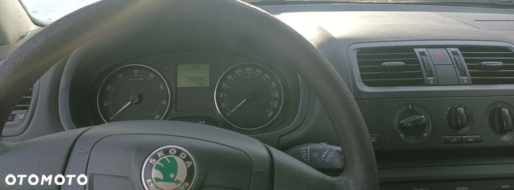Skoda Fabia - 7