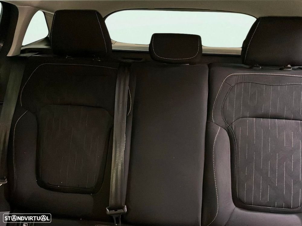 Renault Mégane 1.3 TCe Limited - 17