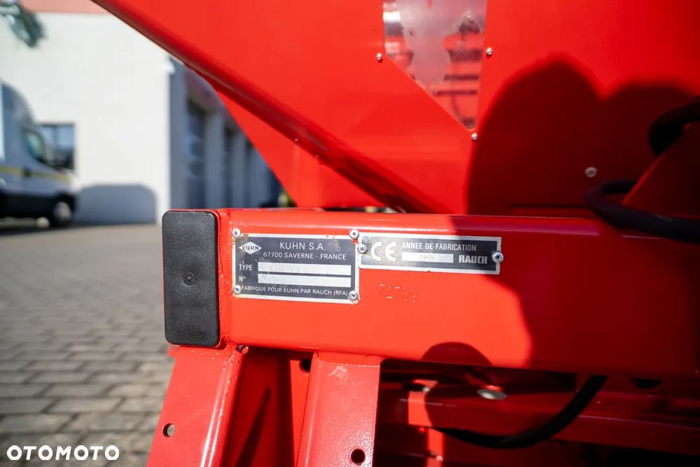 Kuhn MDS 921Posiadam Wiele maszyn Zgrabiarka Kosiarka Prasa - 11