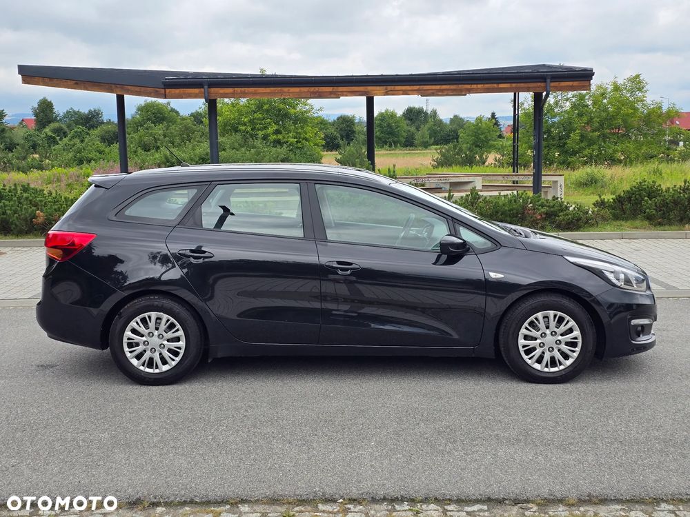 Kia Ceed 1.4 CRDi 90 Vision - 6