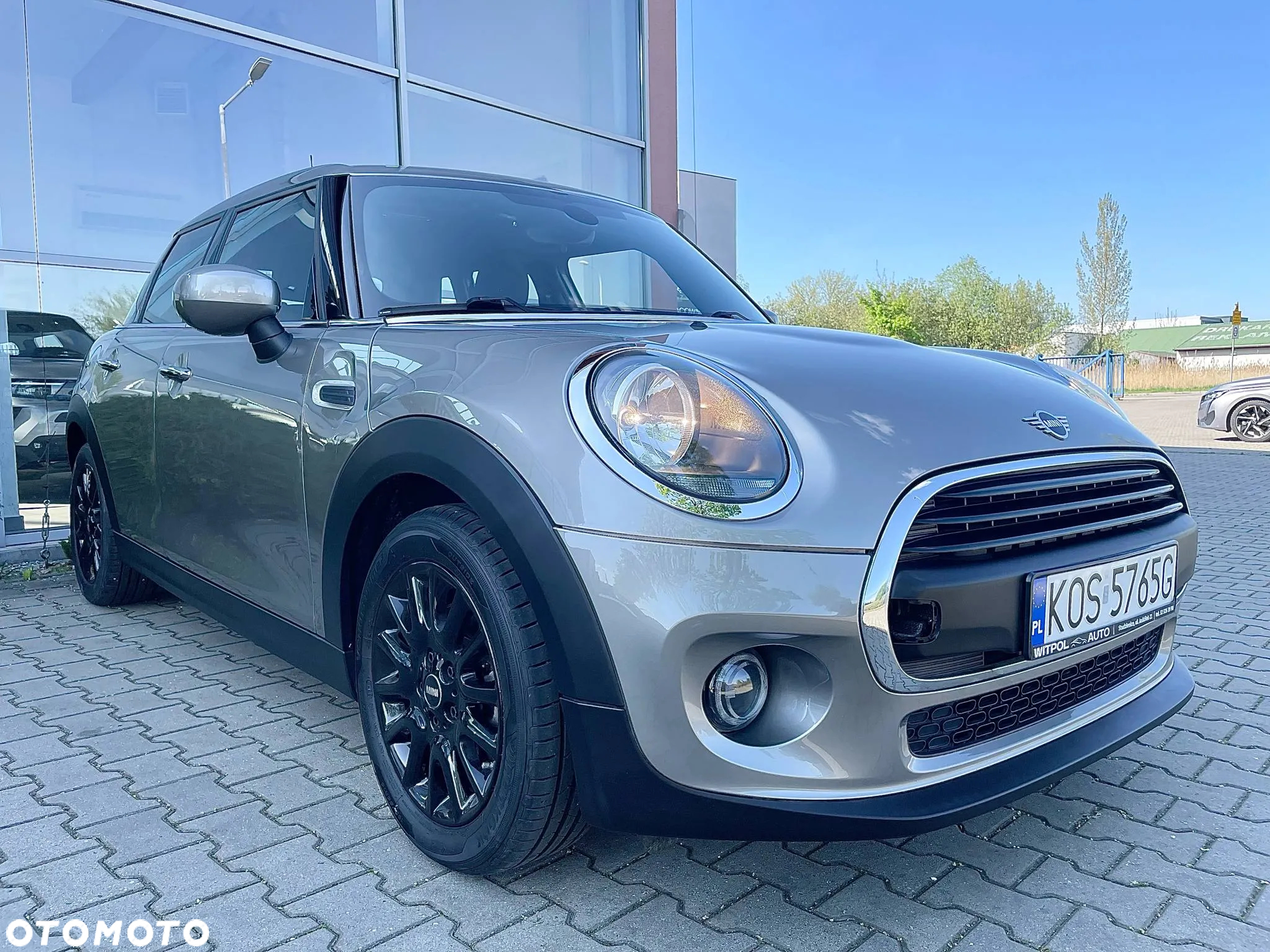 MINI ONE - 3