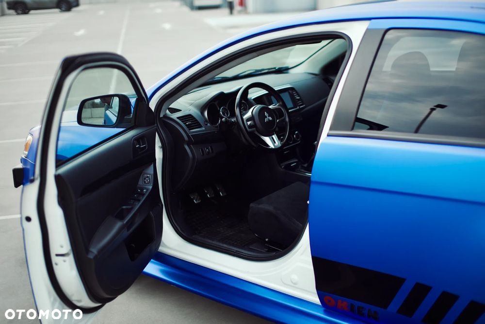 Mitsubishi Lancer Evolution - 8