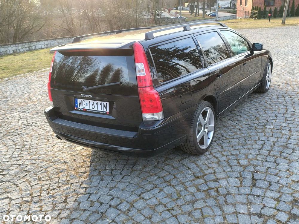Volvo V70 R - 5