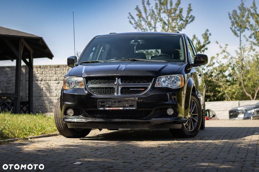 Dodge Grand Caravan 3.6 R/T - 3