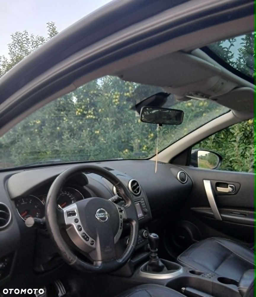 Nissan Qashqai - 8