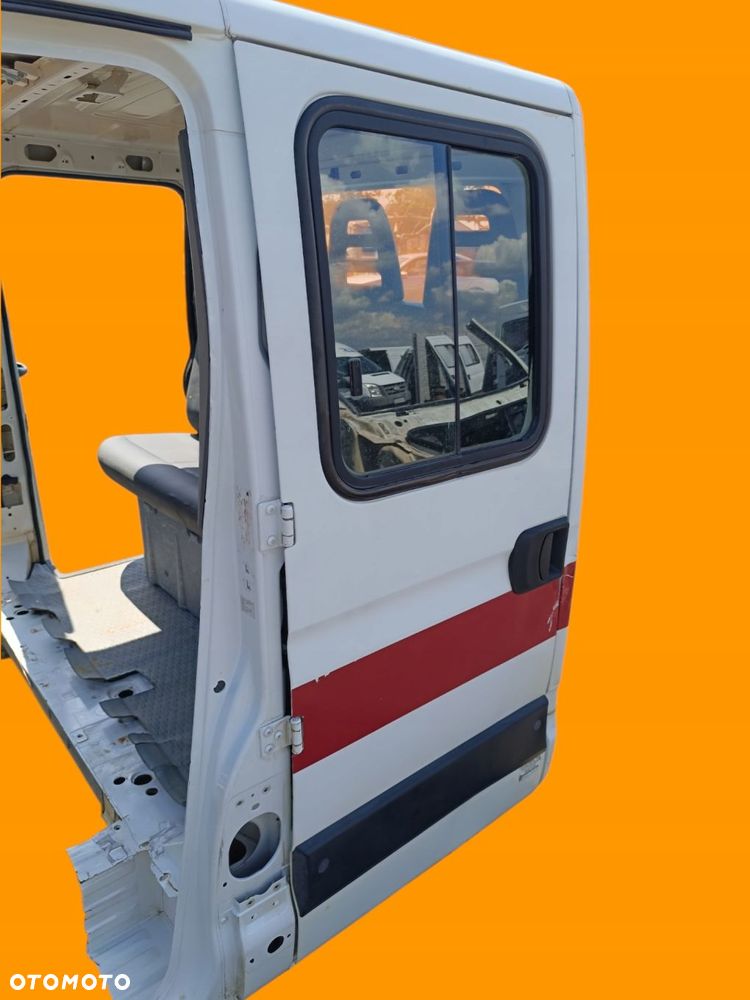 drzwi lewe tył dubel kabina doka iveco daily 99-14 master 98-10 - 2