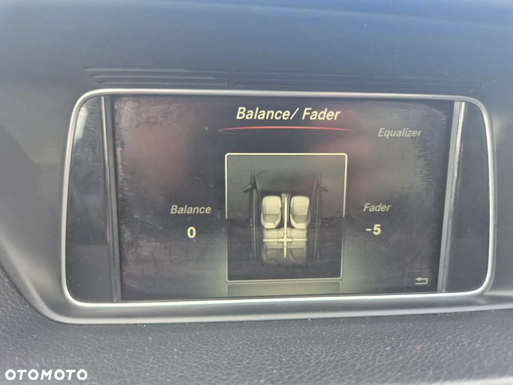 Mercedes-Benz Klasa E 200 BlueTEC 7G-TRONIC Edition - 36