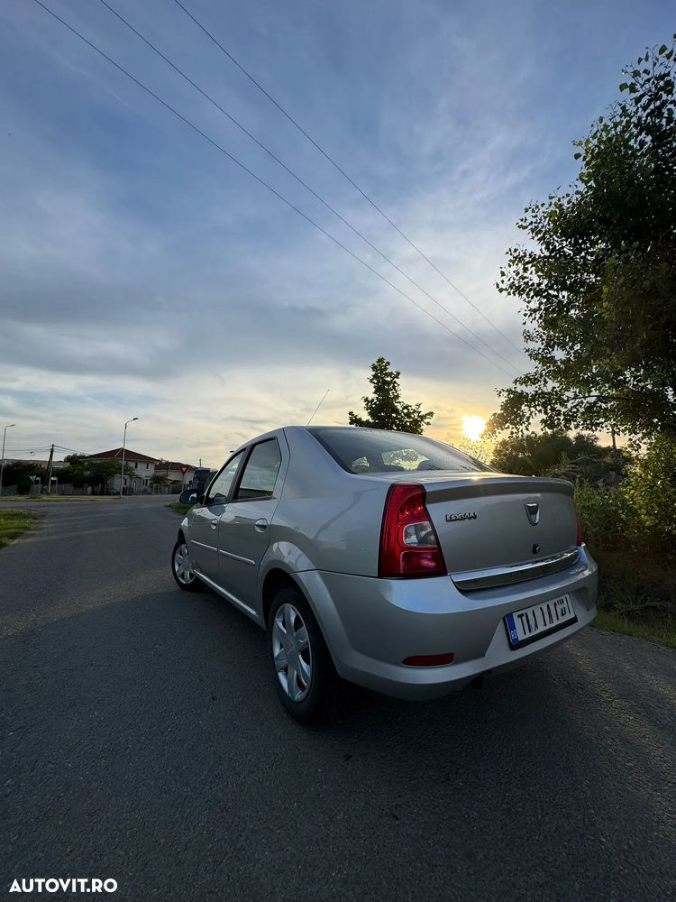 Dacia Logan 1.6 16V Laureate - 5