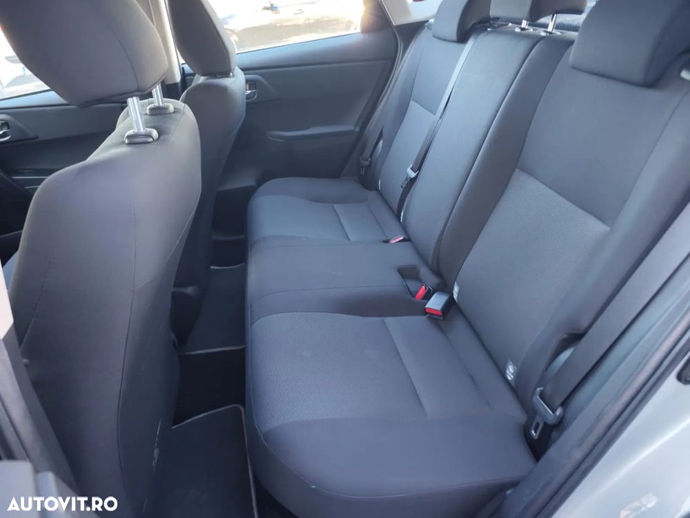 Toyota Auris 1.8 L VVT-i Hybrid Luna - 12