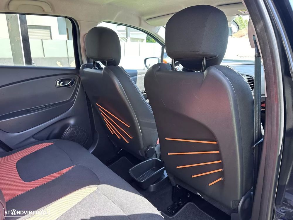 Renault Captur 1.5 dCi Sport EDC - 50