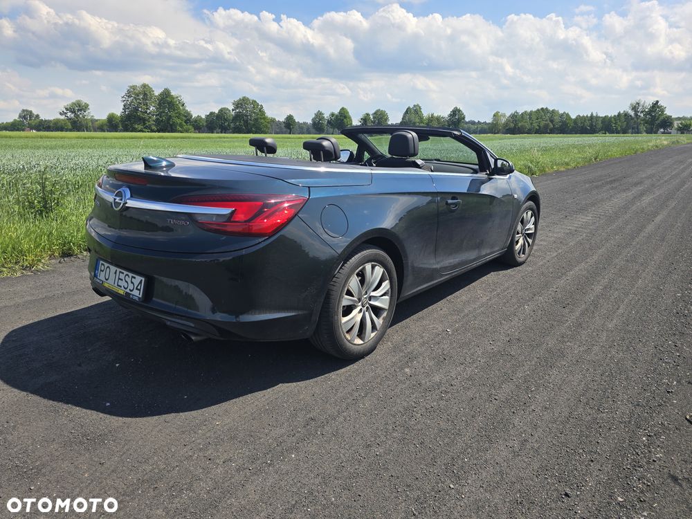 Opel Cascada 1.6 T Cosmo S&S - 11