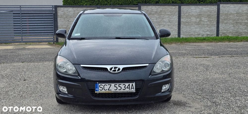 Hyundai i30 1.4 Classic + - 3