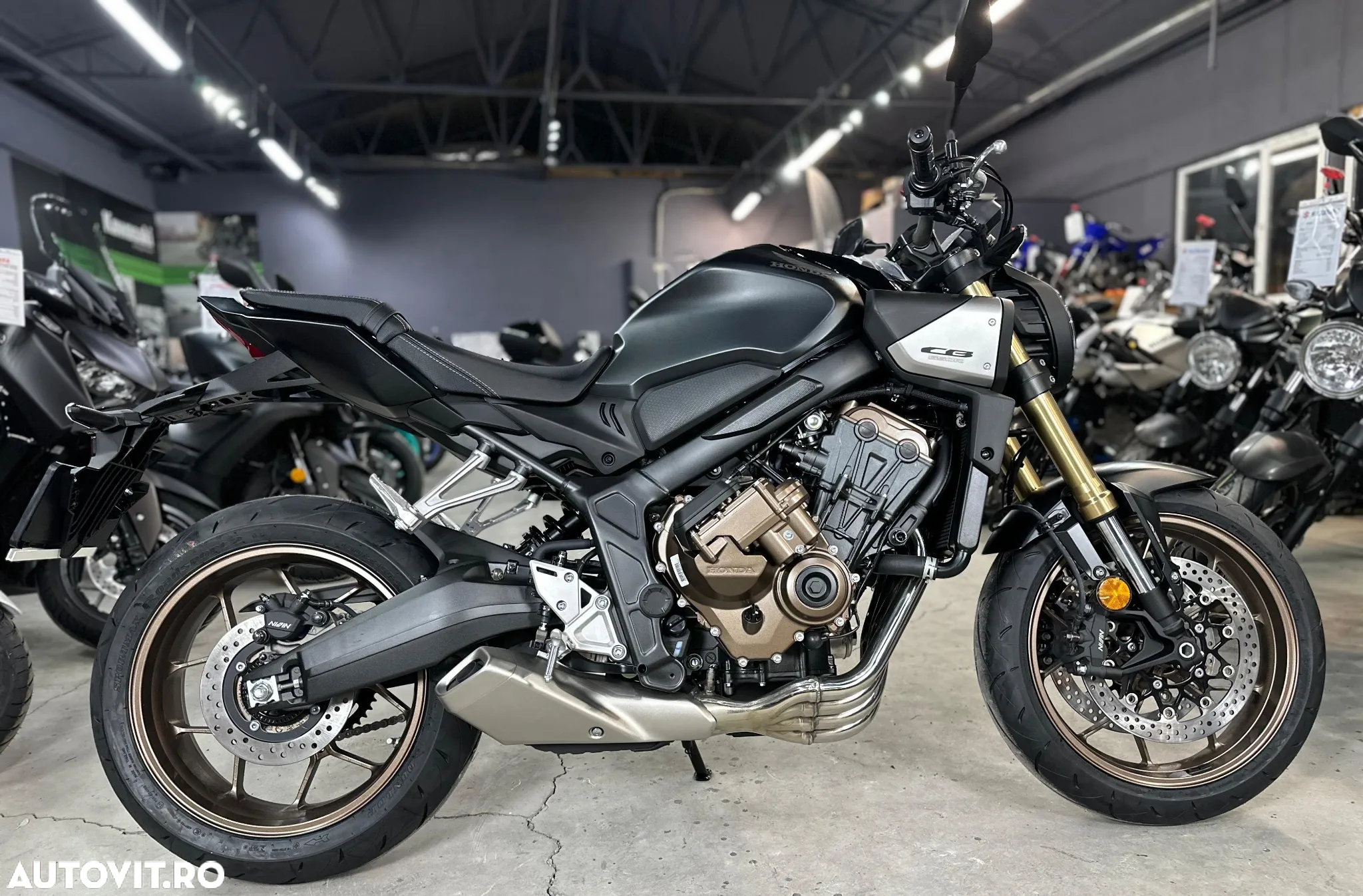 Honda CB 650R - 4
