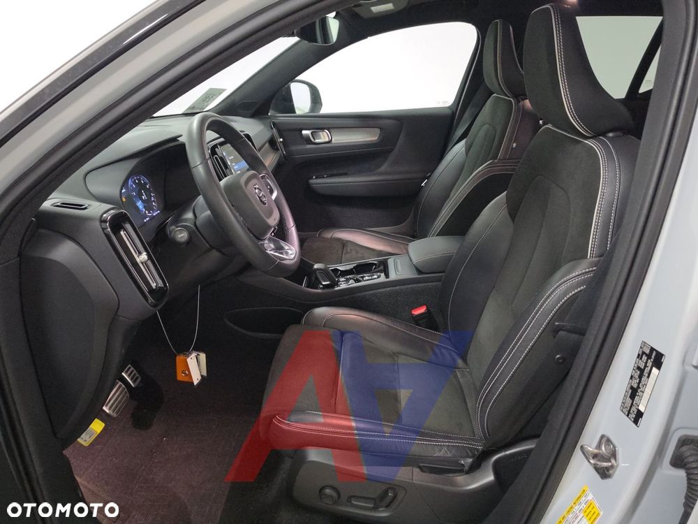 Volvo XC 40 - 8
