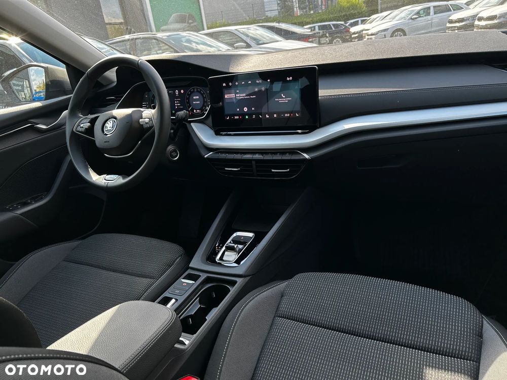 Skoda Octavia 2.0 TDI Selection DSG - 28