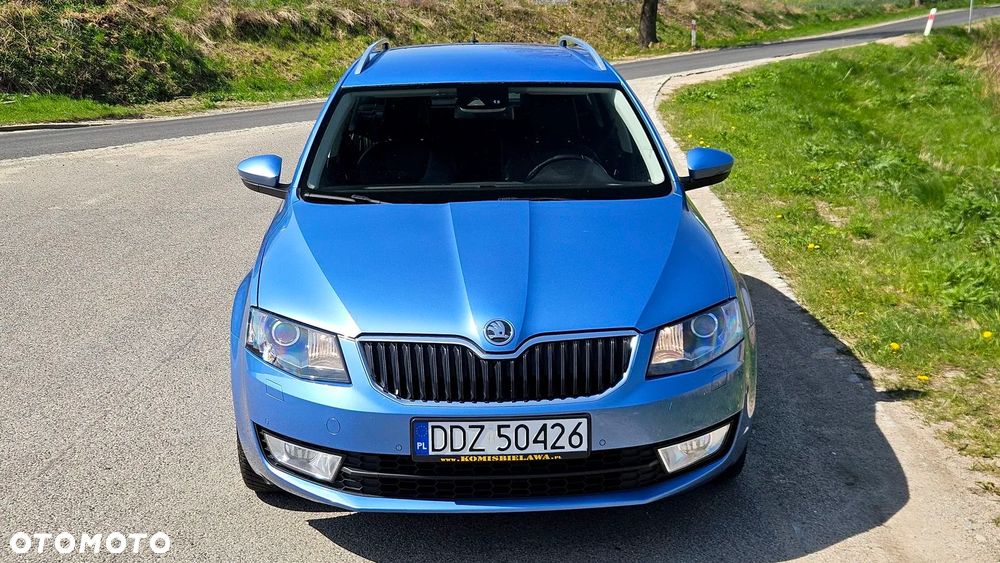 Skoda Octavia 2.0 TDI DSG L&K - 24
