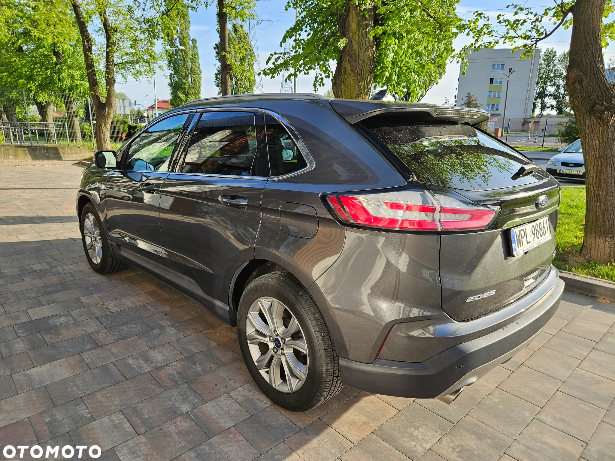 Ford Edge - 13