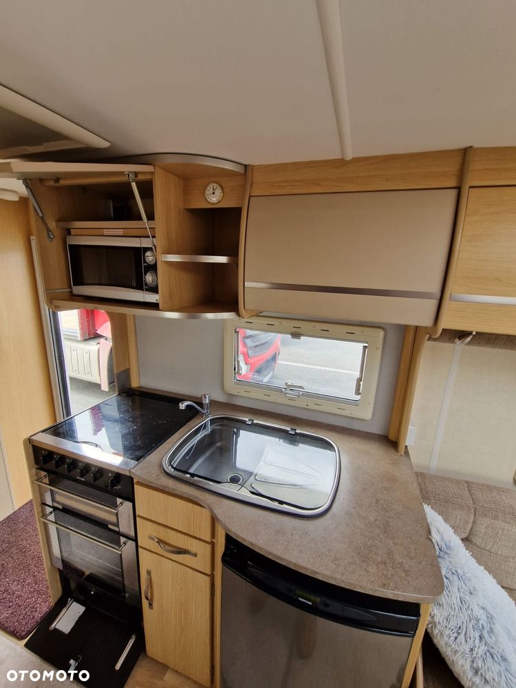 Coachman Pastiche 520/4 - 10
