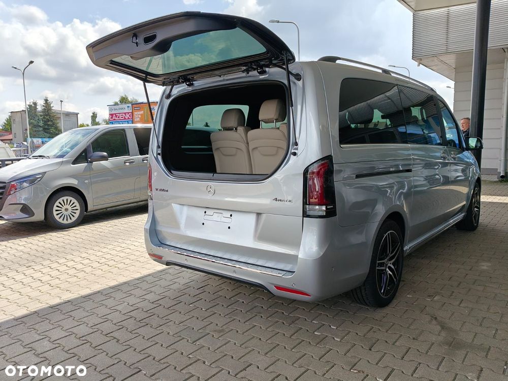 Mercedes-Benz klasa-v V 300 d Exclusive AMG AirMatic - 7