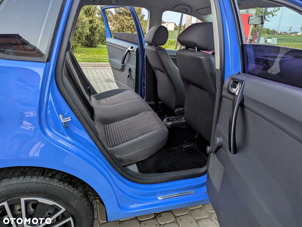 Volkswagen Polo 1.2 Comfortline - 28