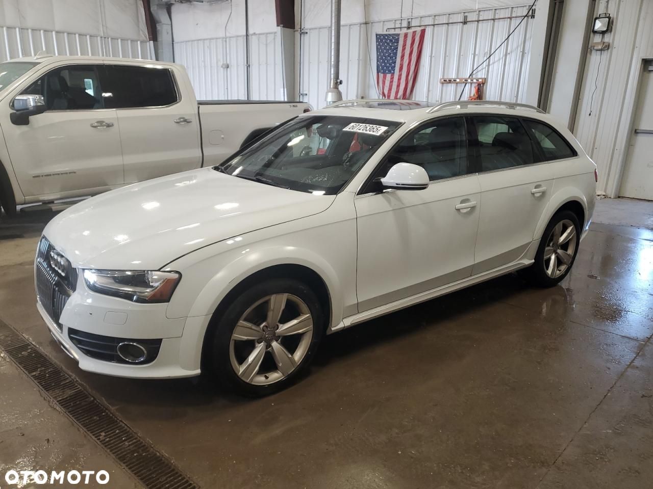 Audi A4 Allroad - 1