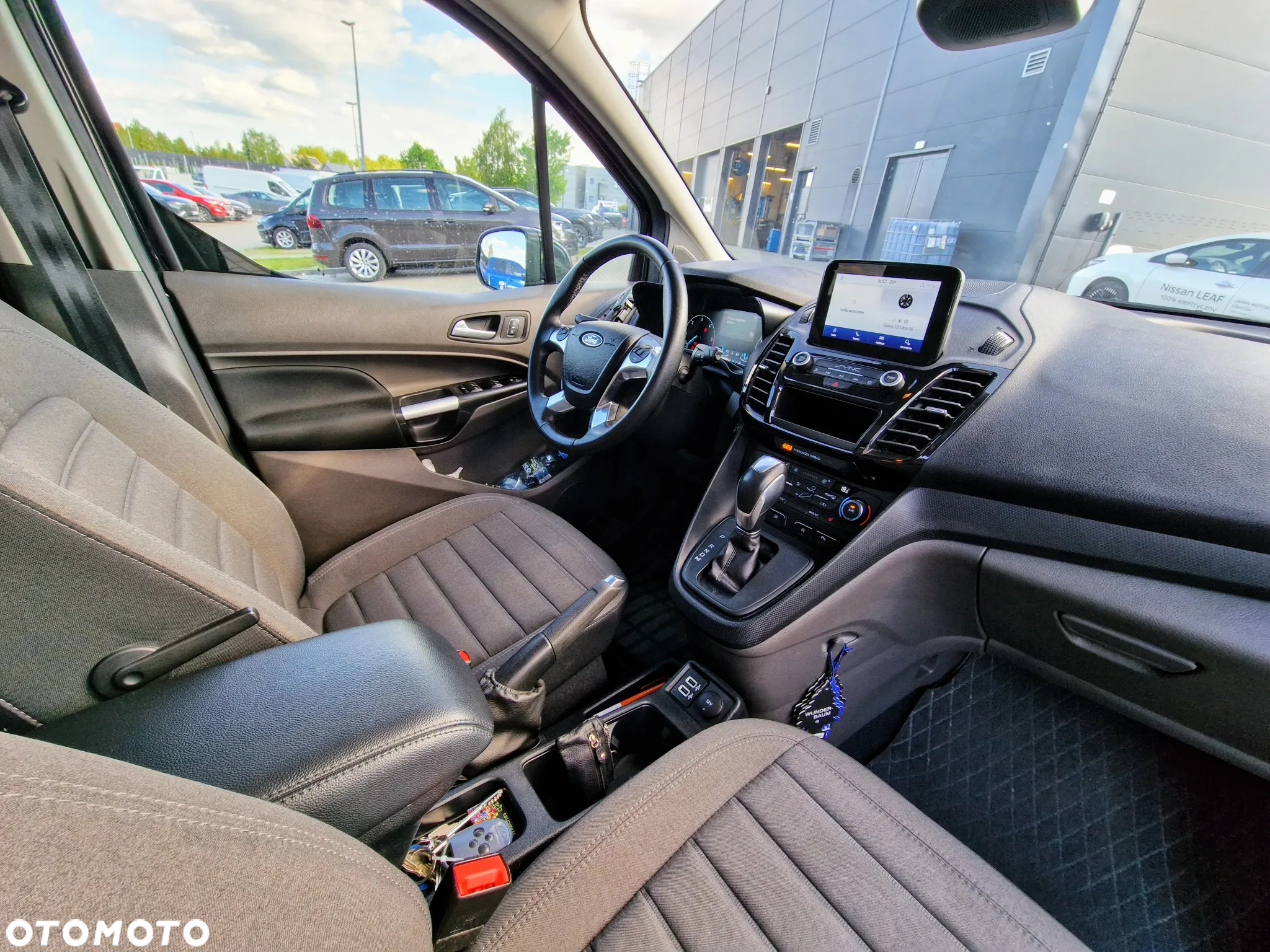 Ford Tourneo Connect Grand - 19