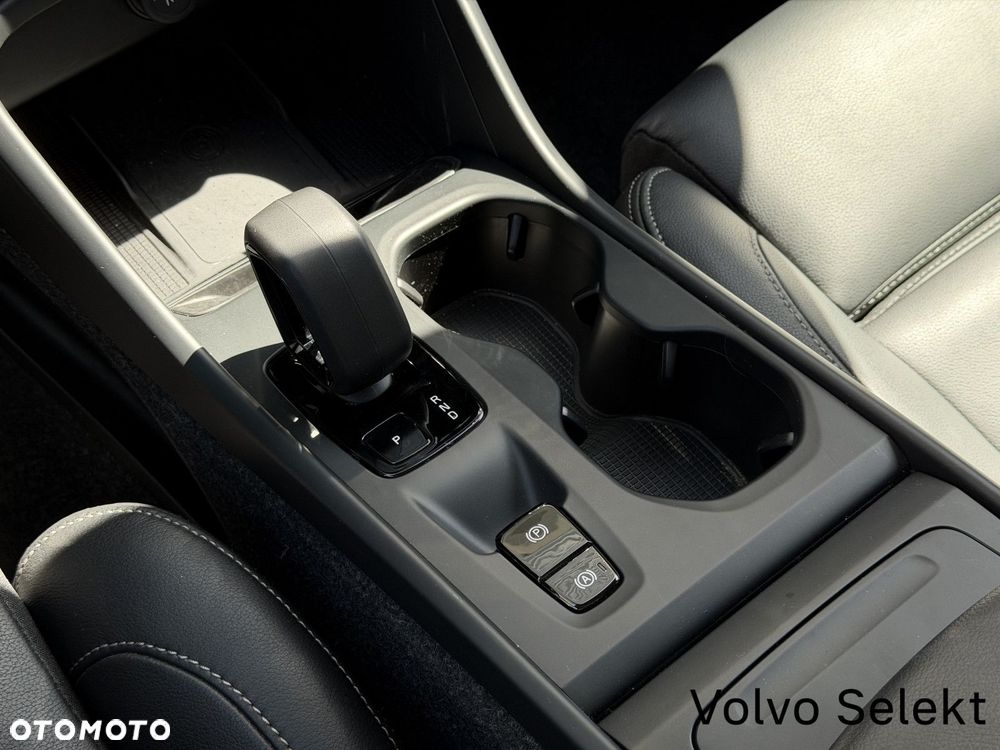 Volvo XC 40 - 22