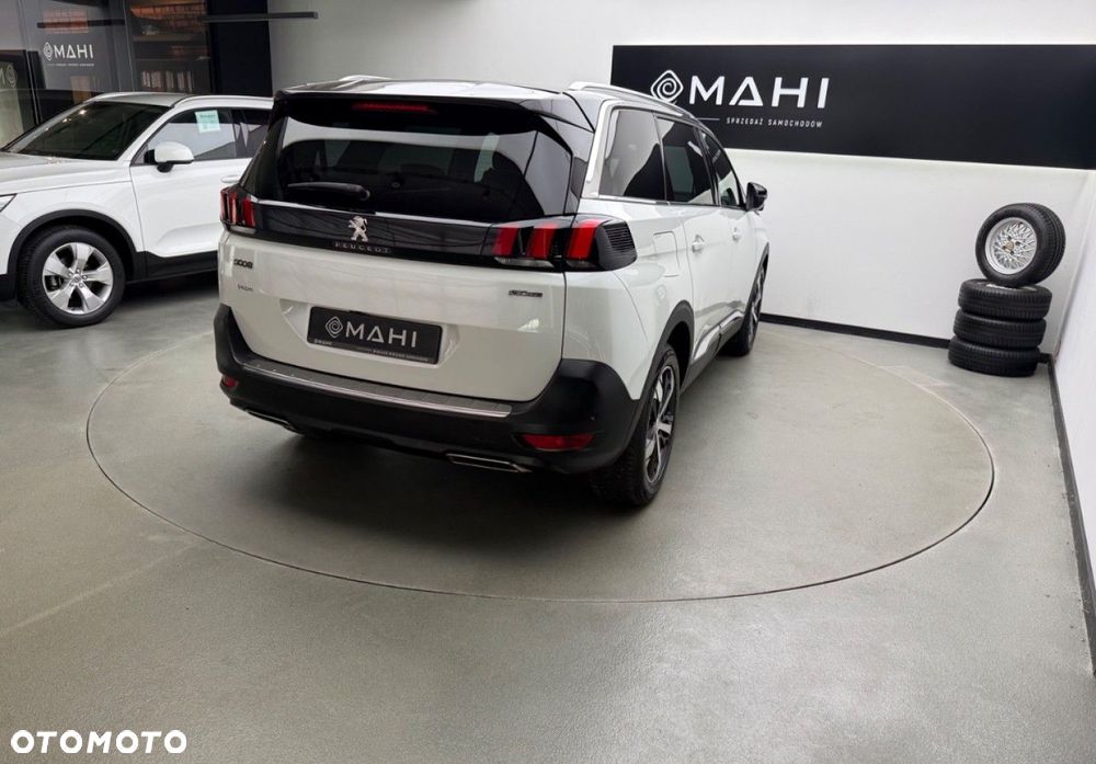 Peugeot 5008 - 11