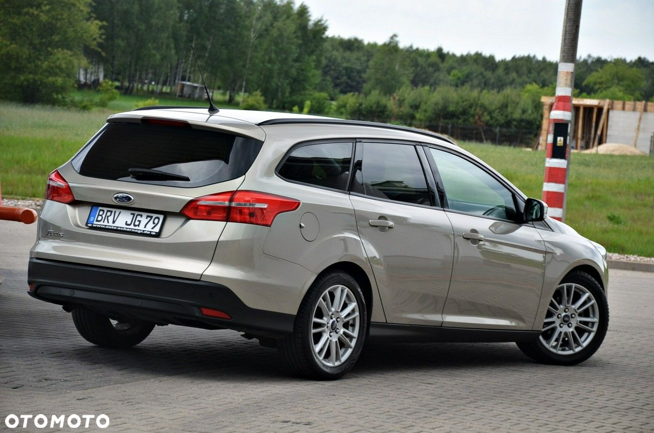 Ford Focus - 14