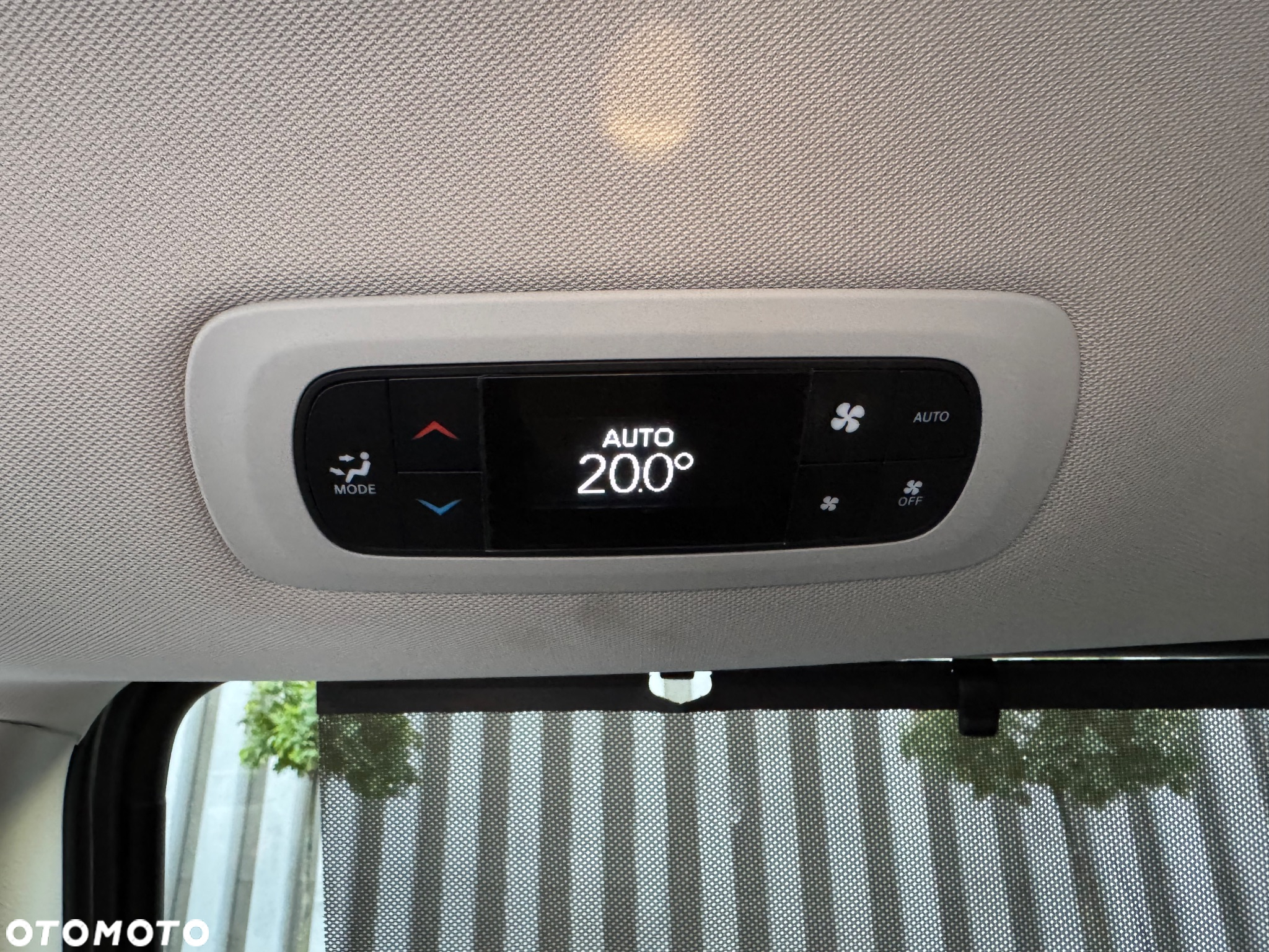 Chrysler Pacifica - 29