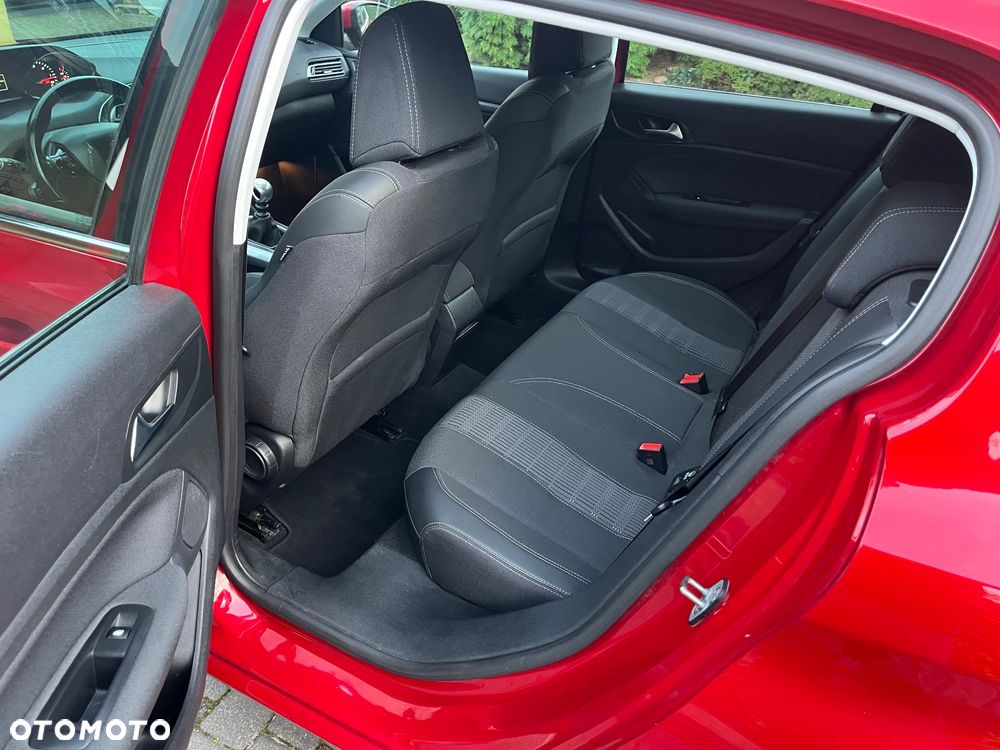 Peugeot 308 - 19