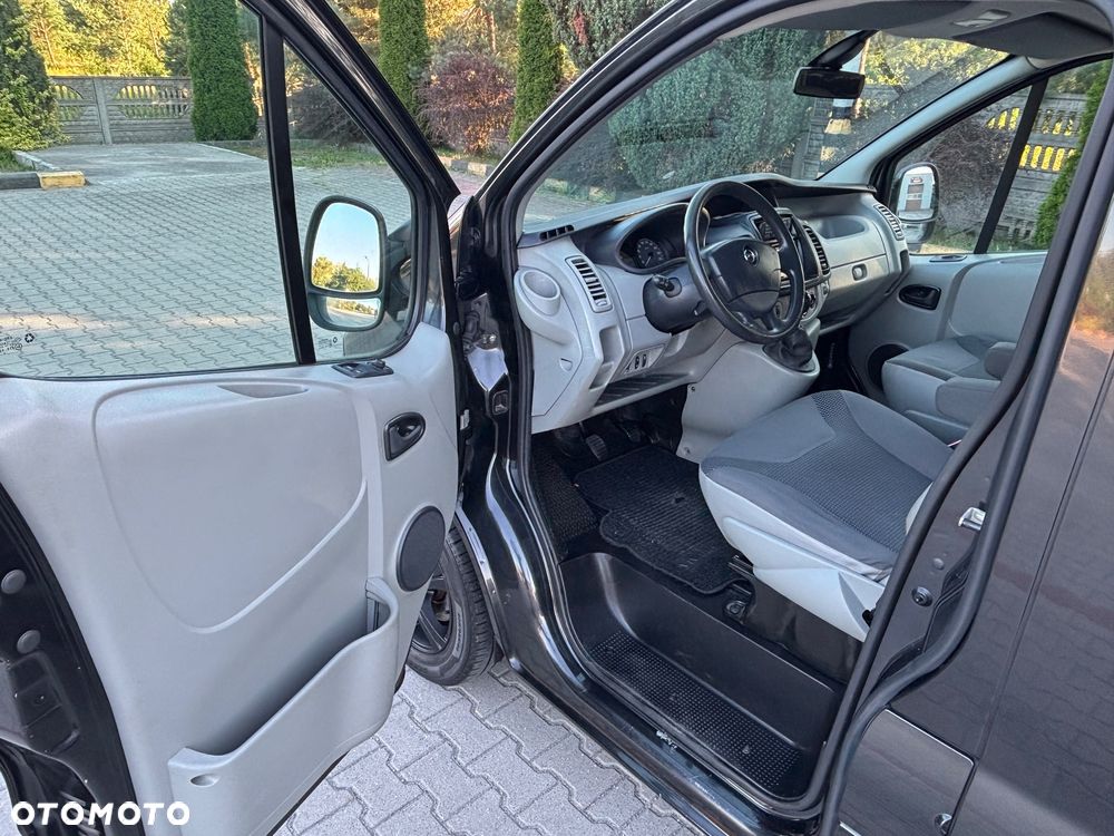 Opel Vivaro - 14