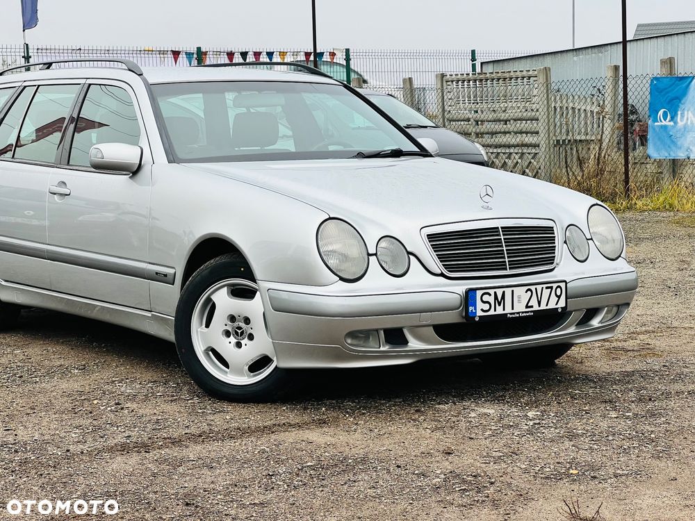 Mercedes-Benz Klasa E - 8