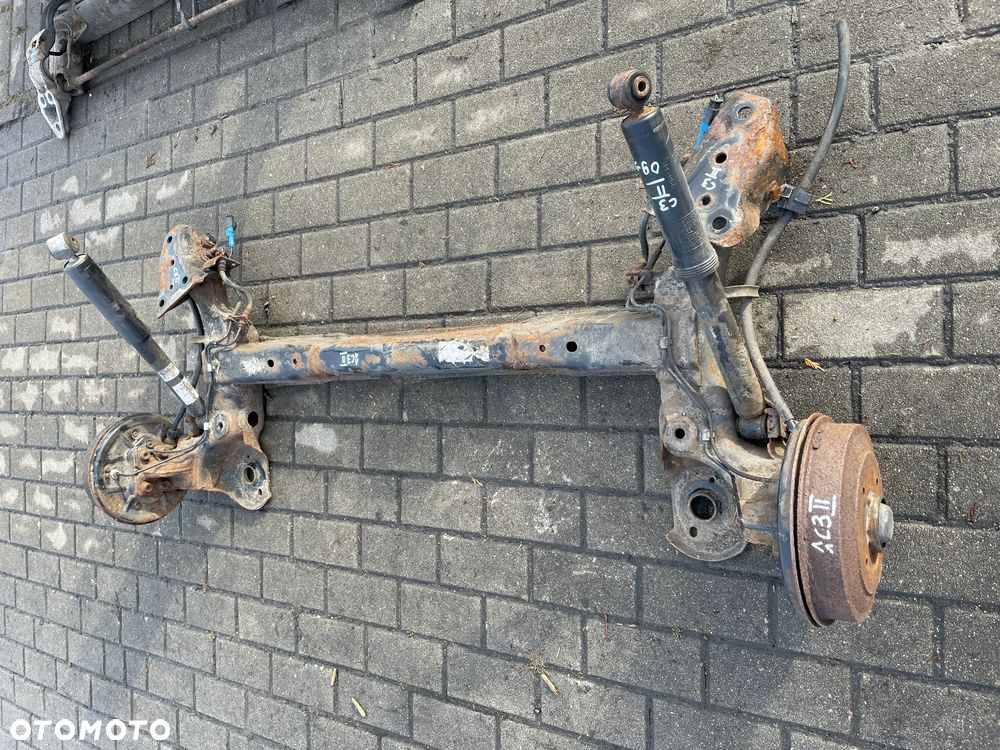 BELKA ZAWIESZENIA OŚ TYŁ CITROEN C3 II DS3 08- - 1