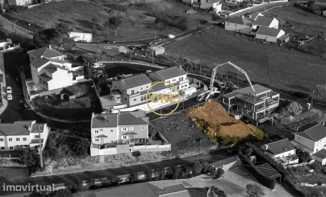 Lote Urbano com Projeto Aprovado e Licença a Pagamento, no Milharado - Grande imagem: 4/15