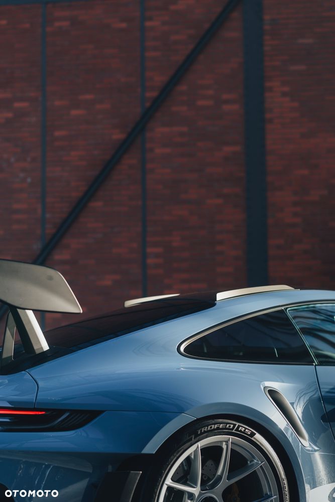 Porsche 911 GT3 RS - 12