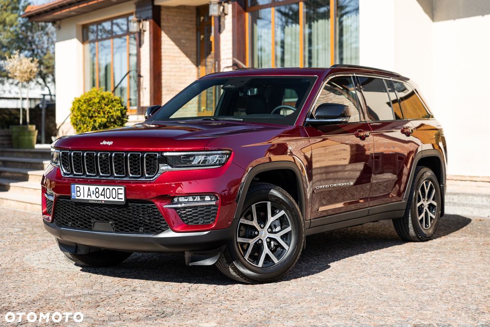 Jeep Grand Cherokee - 1