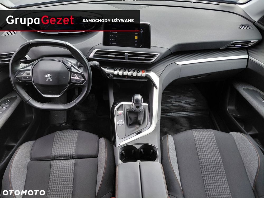 Peugeot 3008 - 11