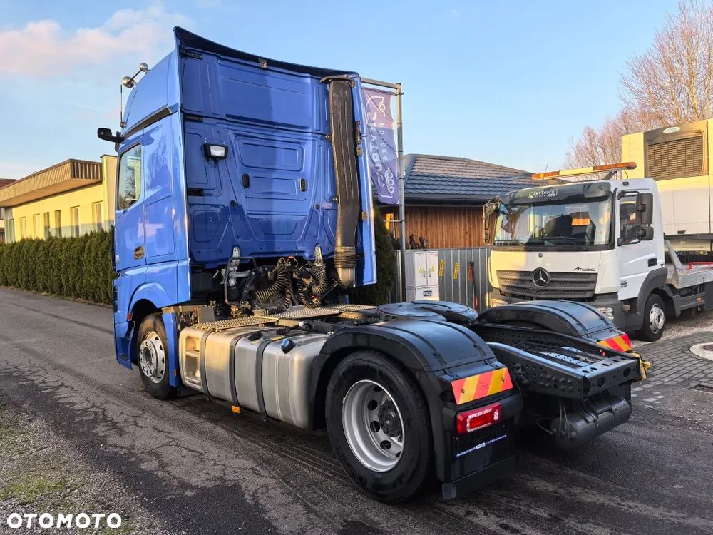 Mercedes-Benz Actros 1845 LS * GigaSpace * Bi-Xenon * MirrorCam * Klima postojowa * Zbiorniki 1250l * - 4
