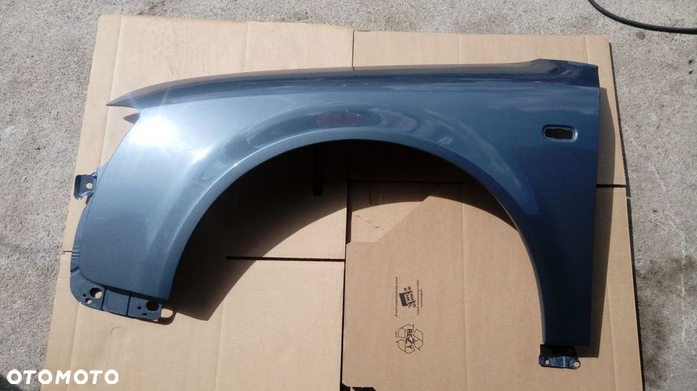 AUDI A4 B6 00-04 rok BŁOTNIK LEWY LUB PRAWY LX7Z CYNK. - 1