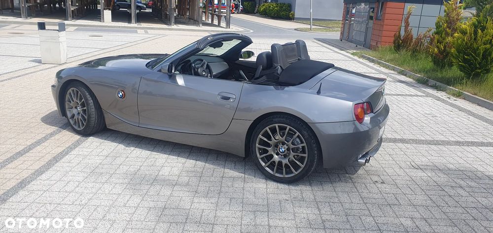 BMW Z4 2.5i - 4