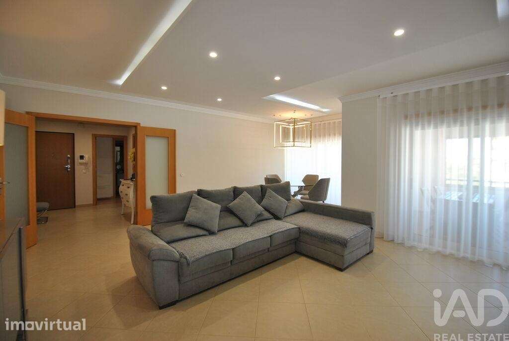 Apartamento T4 em Olhão de 149,00 m2 - Grande imagem: 3/30