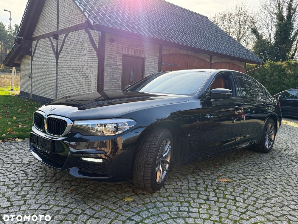 BMW Seria 5 530e iPerformance GPF Luxury Line sport - 10