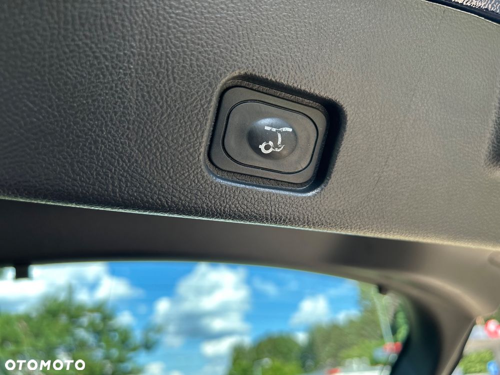 Ford Mondeo 1.5 EcoBoost ST-Line X - 24