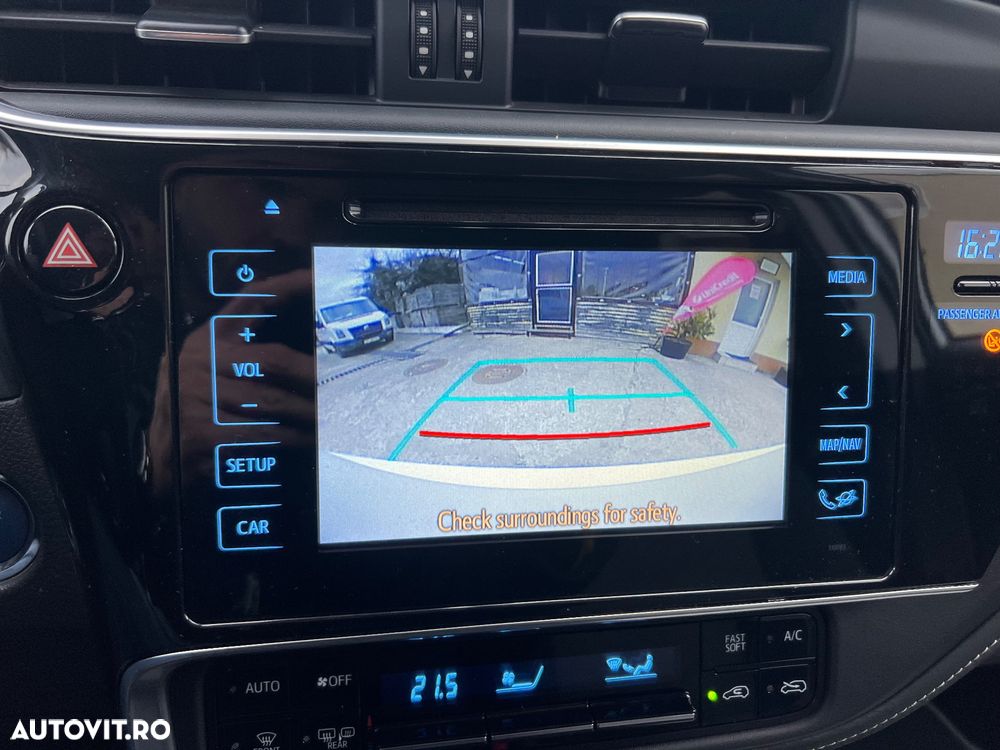 Toyota Auris 1.8 L VVT-i Sol+ - 20