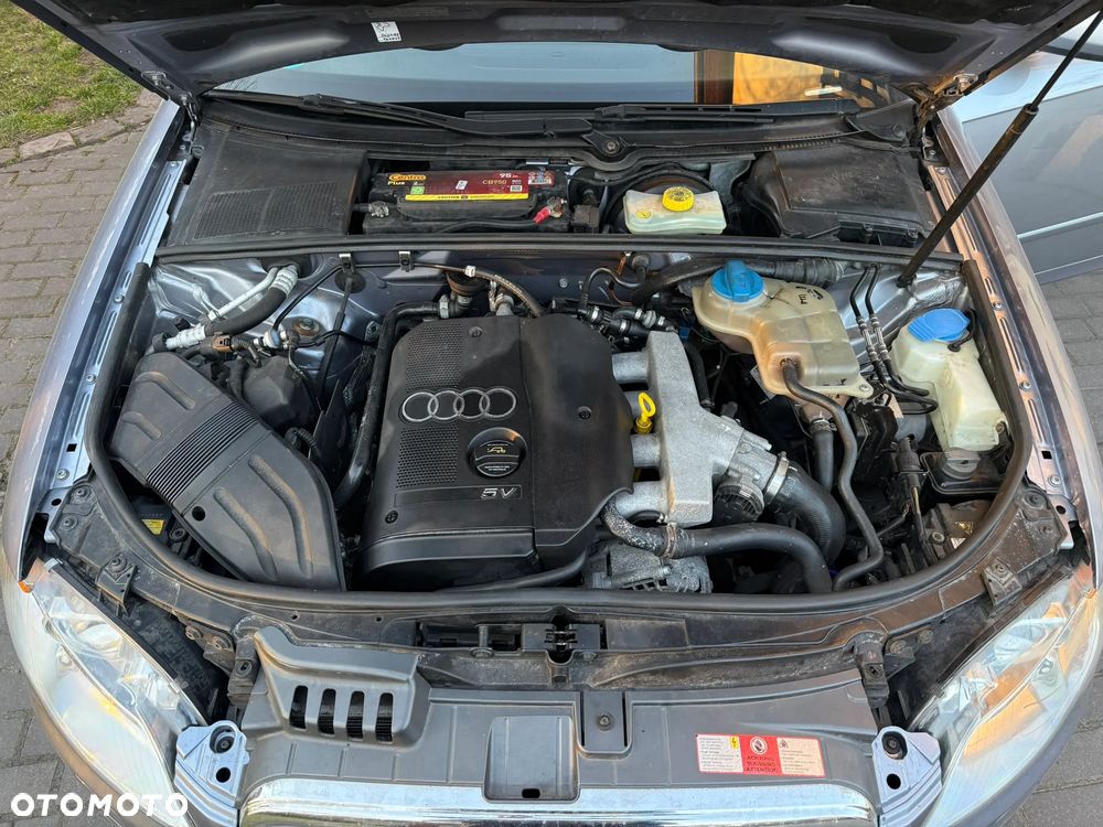 Audi A4 Avant 1.8T Quattro - 8